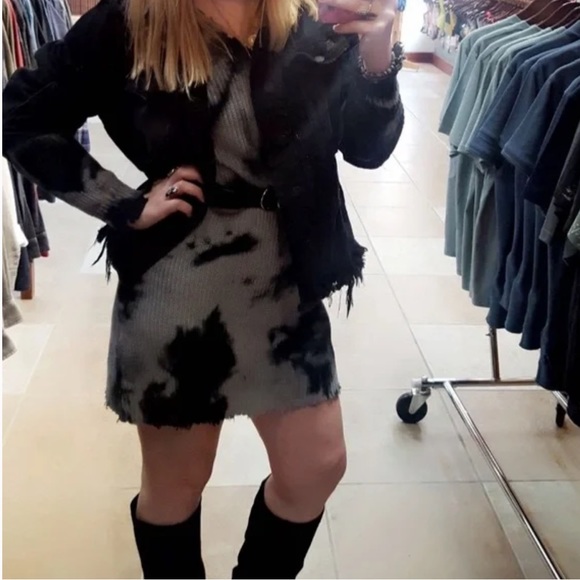 Fate Sweater Dress, size small - Picture 4 of 6